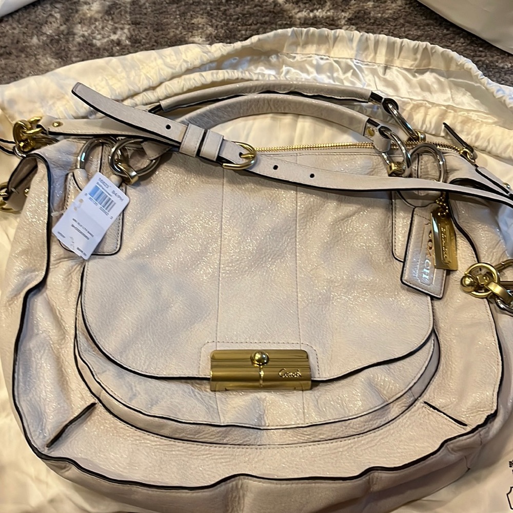 NWT coach Kristen leather bag